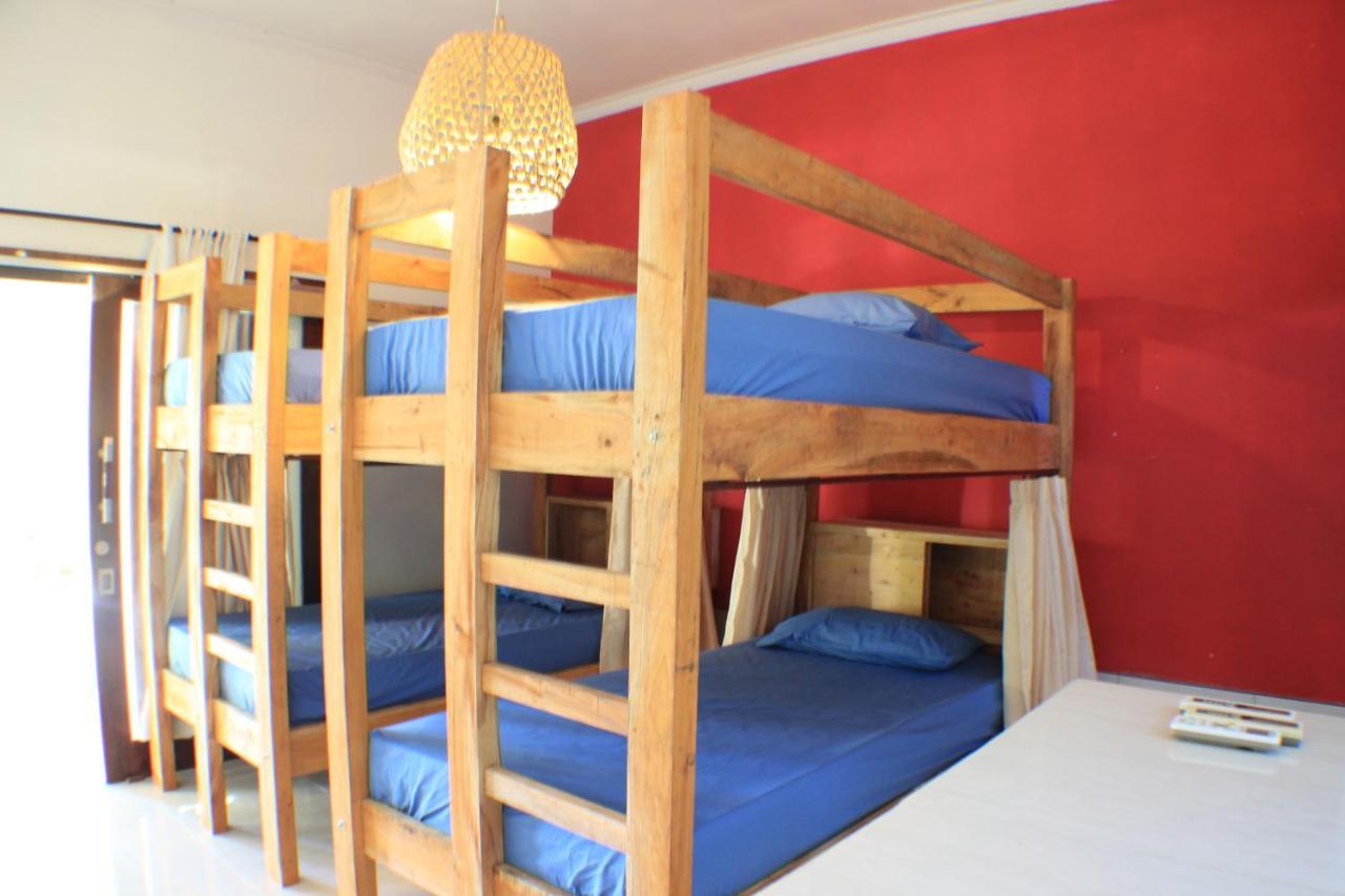Black Sand Hostel Amed 外观 照片