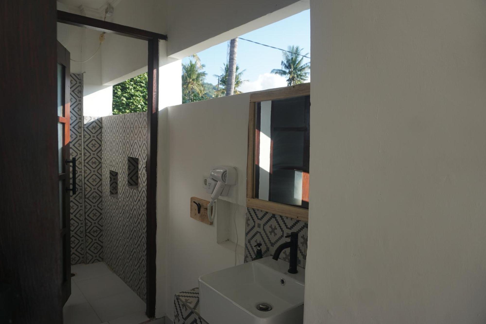 Black Sand Hostel Amed 外观 照片