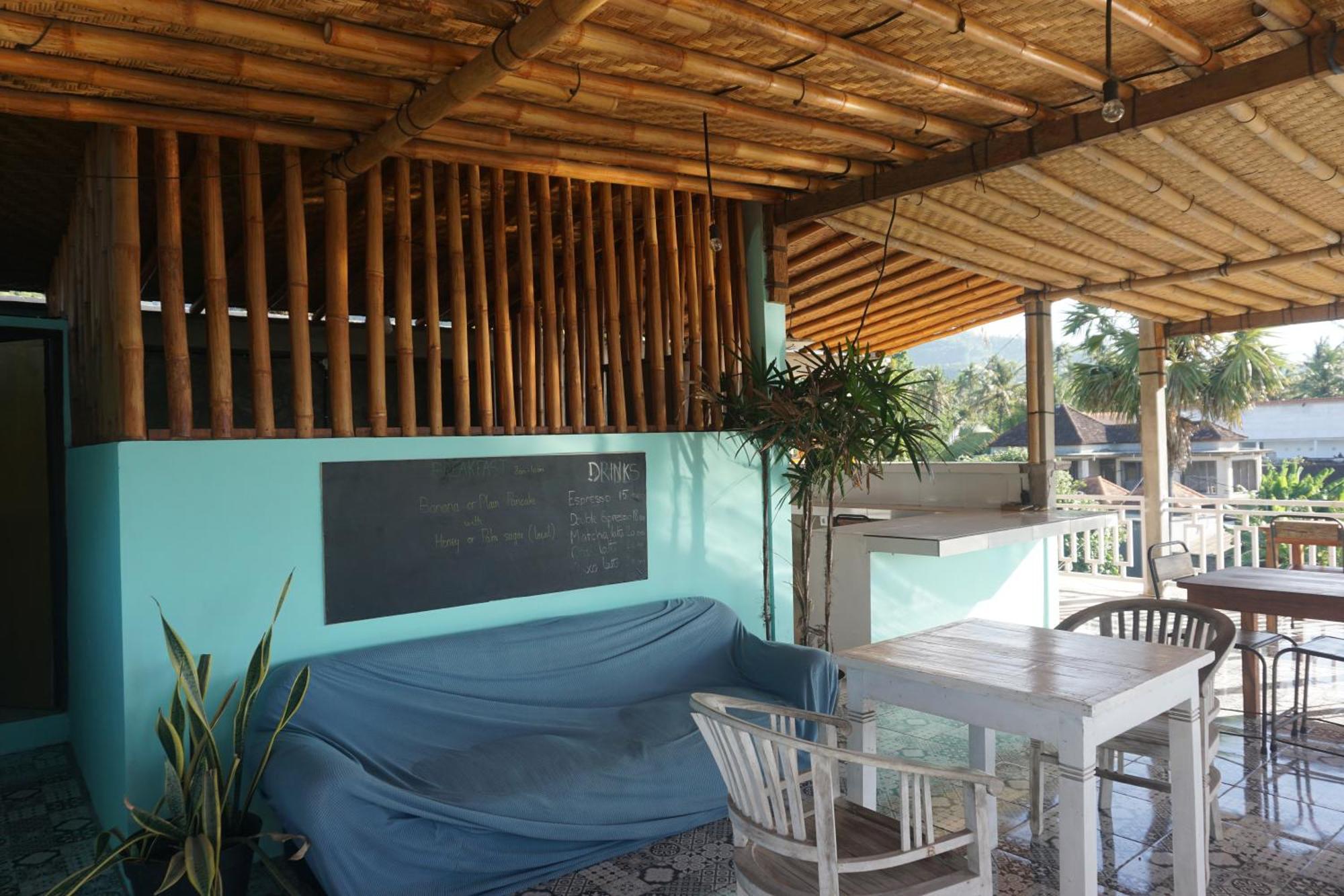 Black Sand Hostel Amed 外观 照片